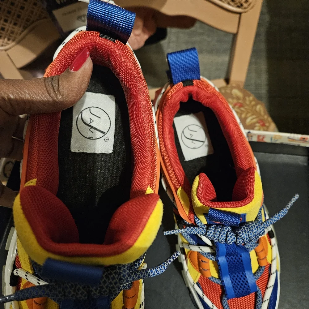 JAVIER SANTANA (CHAOS) Size 8 shoes - Picture 4 of 5